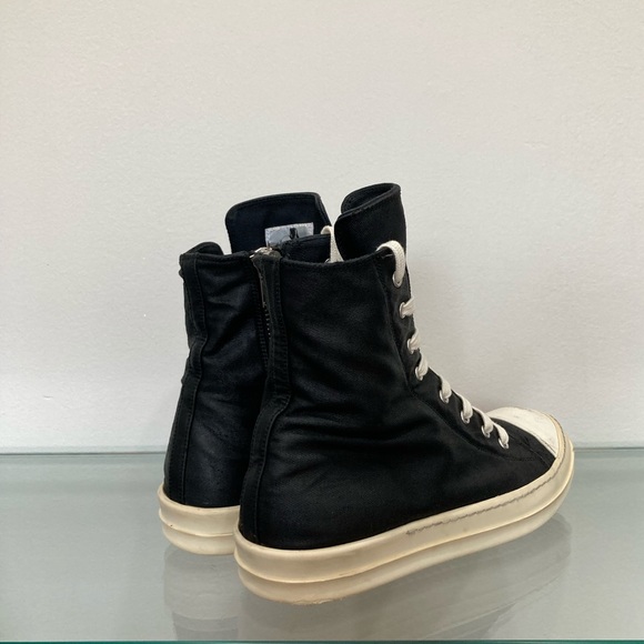 SOLD - Picture 7 of 13